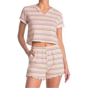 Lush NWOT Stripe Notched Crop Tee - Large